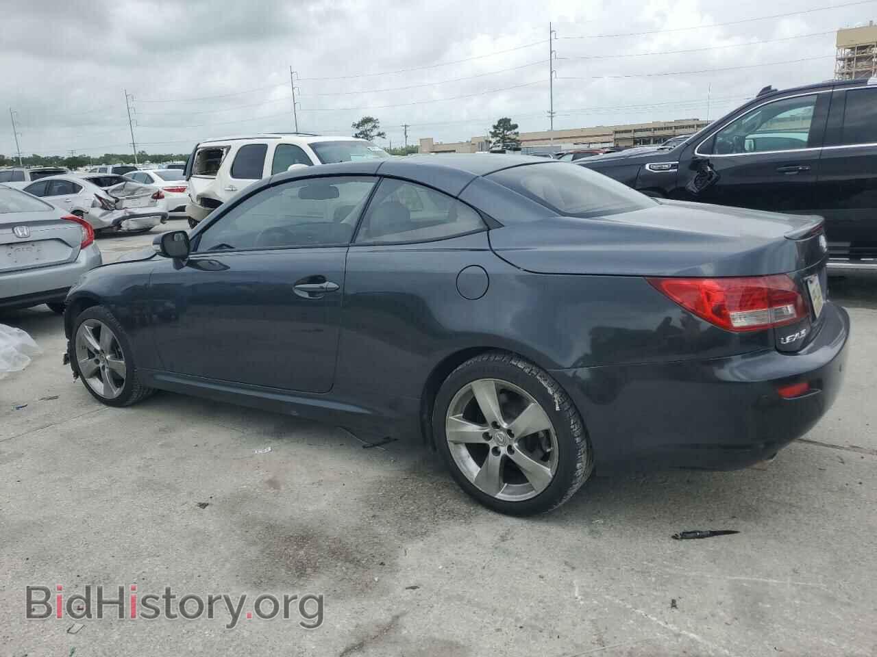 2010 LEXUS IS - VIN: JTHFF2C27A2514613 - Photo 2