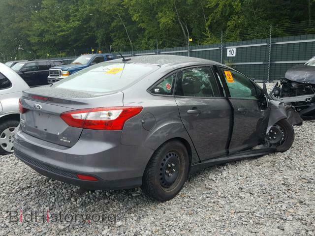 2012 FORD FOCUS - VIN: 1FAHP3F23CL470119 - Photo 4