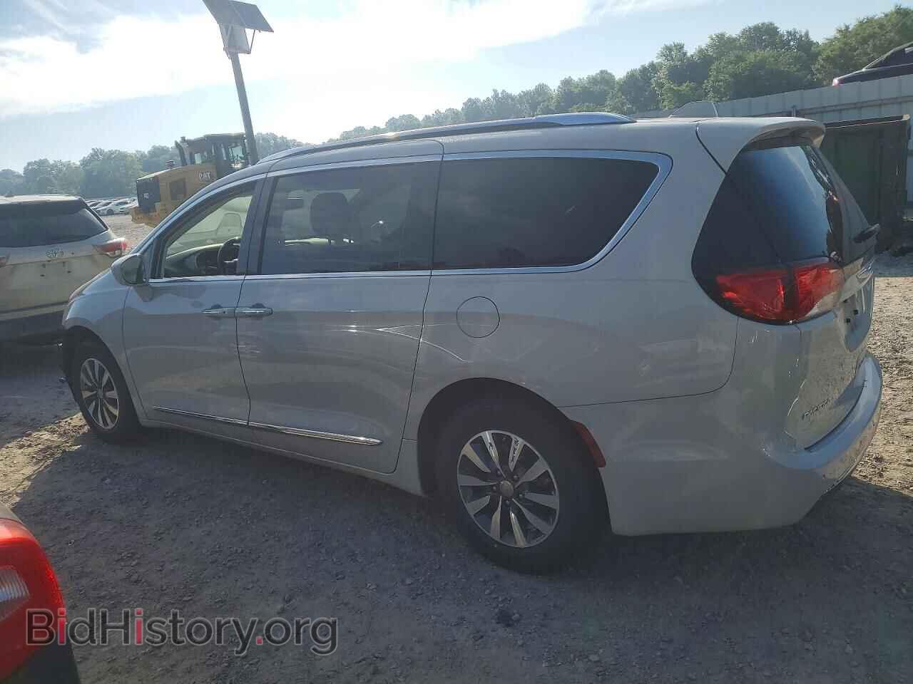 2020 CHRYSLER PACIFICA - VIN: 2C4RC1EG7LR229621 - Photo 2