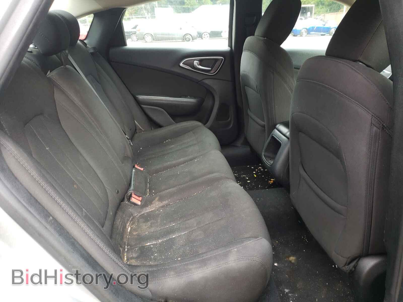 2015 CHRYSLER 200 - VIN: 1C3CCCAB7FN701138 - Фото 6