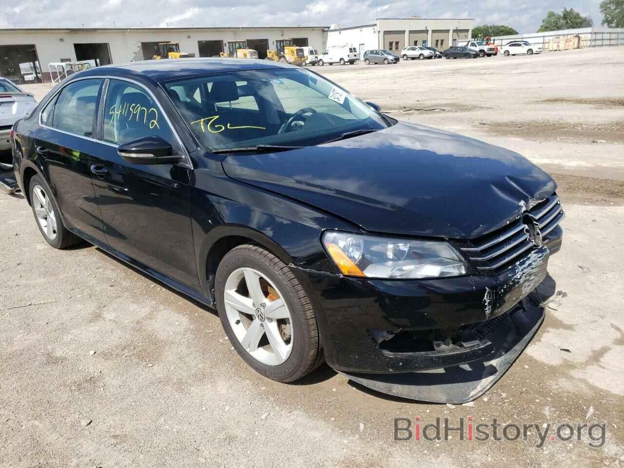 Photo 1VWBP7A35CC072737 - VOLKSWAGEN PASSAT 2012