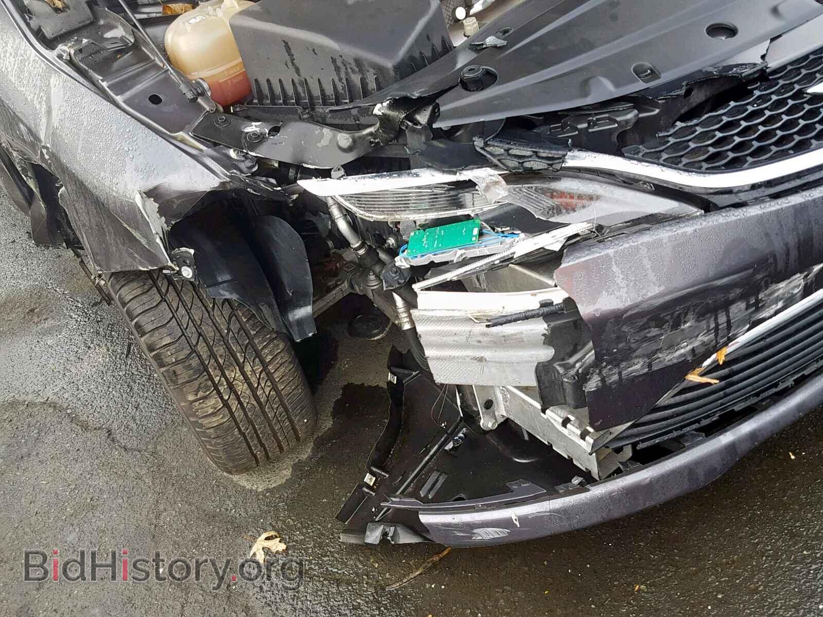 2016 CHRYSLER 200 - VIN: 1C3CCCAB4GN129608 - Фото 9