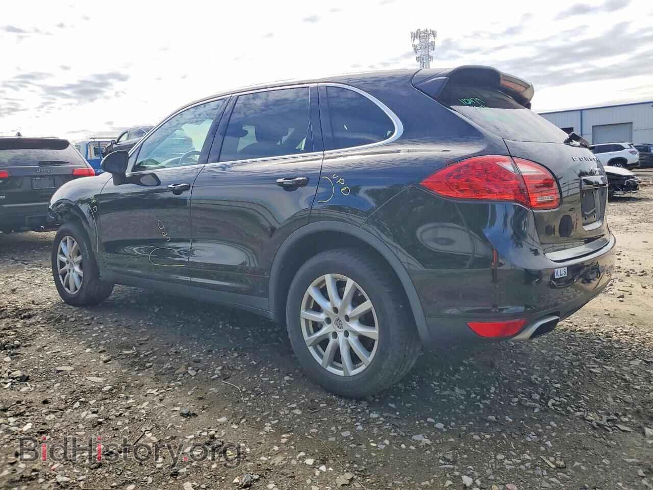 2013 PORSCHE CAYENNE - VIN: WP1AA2A27DLA03803 - Photo 2