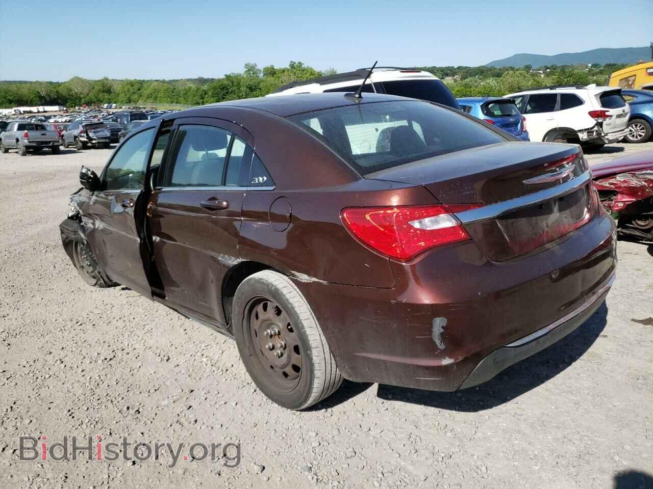 2013 CHRYSLER 200 - VIN: 1C3CCBAB4DN640984 - Фото 2
