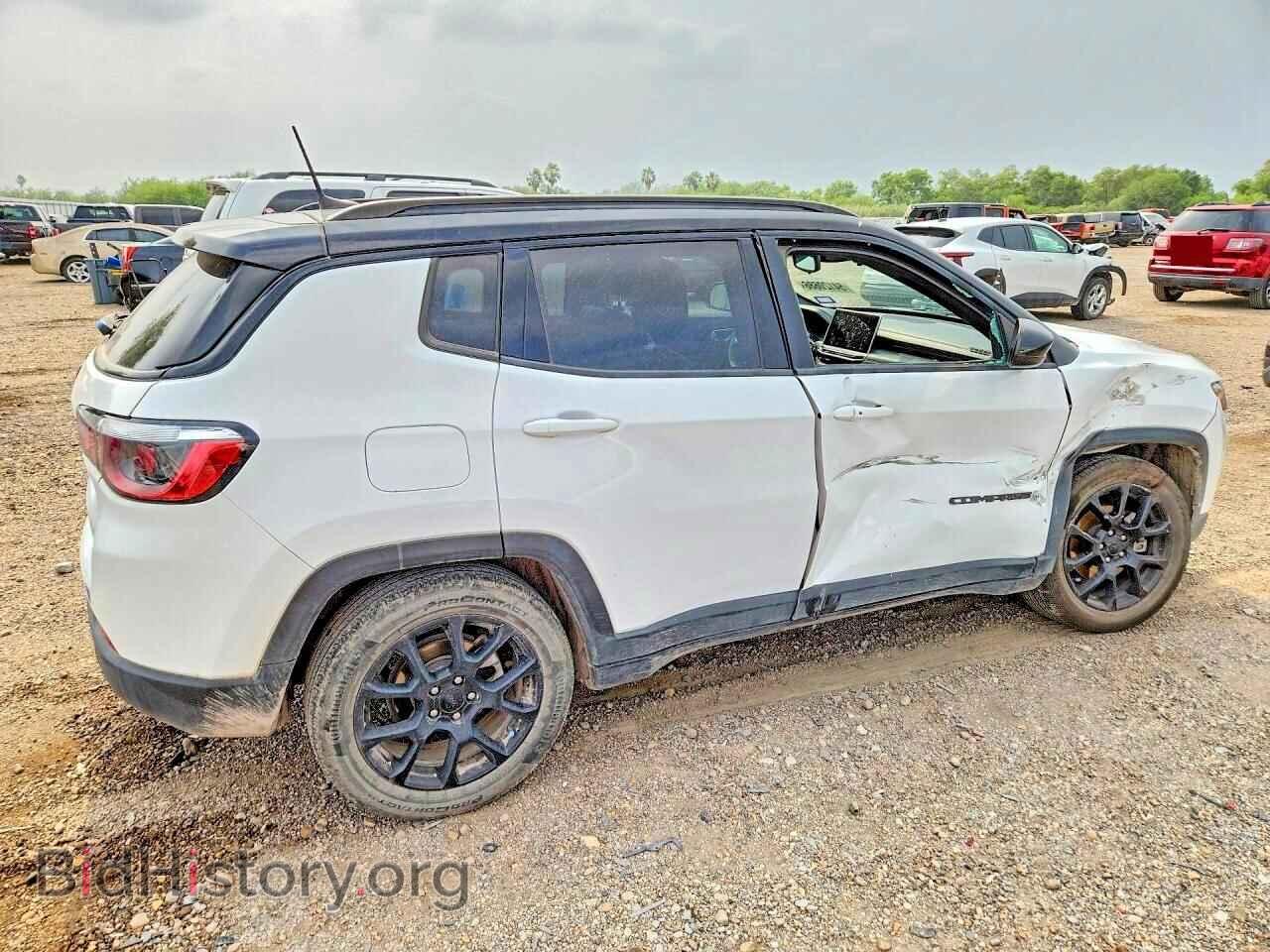 2022 JEEP COMPASS - VIN: 3C4NJCBB2NT213352 - Photo 3