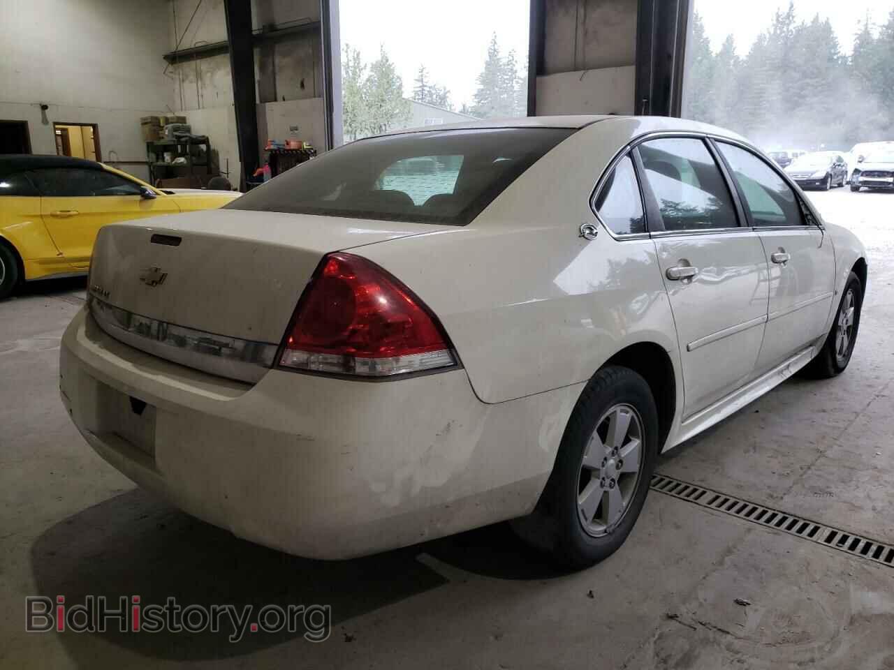 2009 CHEVROLET IMPALA - VIN: 2G1WT57N291109960 - Фото 4