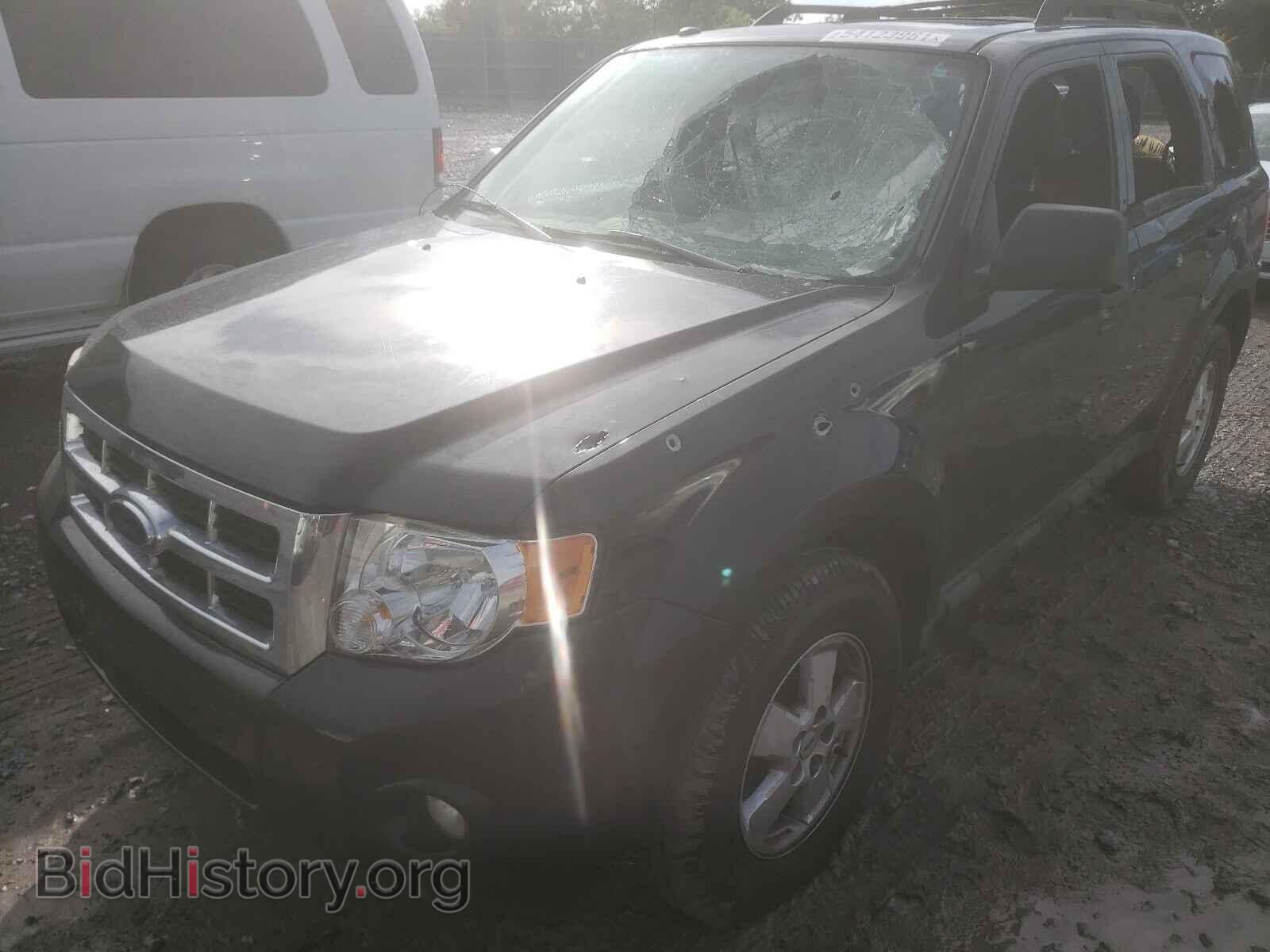 2011 FORD ESCAPE - VIN: 1FMCU0D70BKA12371 - Фото 2