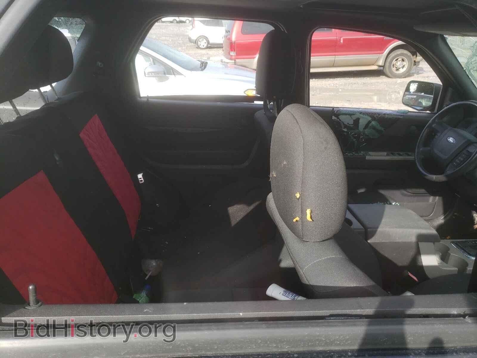 2011 FORD ESCAPE - VIN: 1FMCU0D70BKA12371 - Фото 6