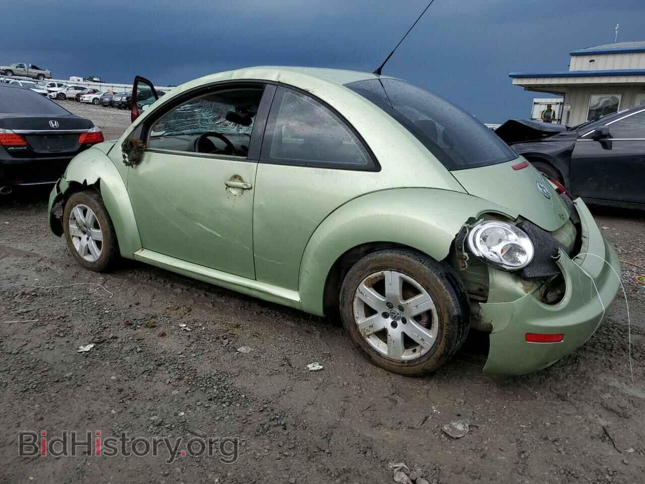 2007 VOLKSWAGEN BEETLE - VIN: 3VWPG31C07M515704 - Фото 2