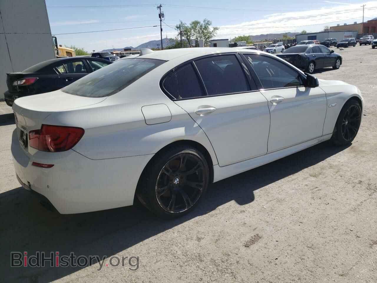 2012 BMW 5 SERIES - VIN: WBAFR9C59CDV59083 - Photo 3