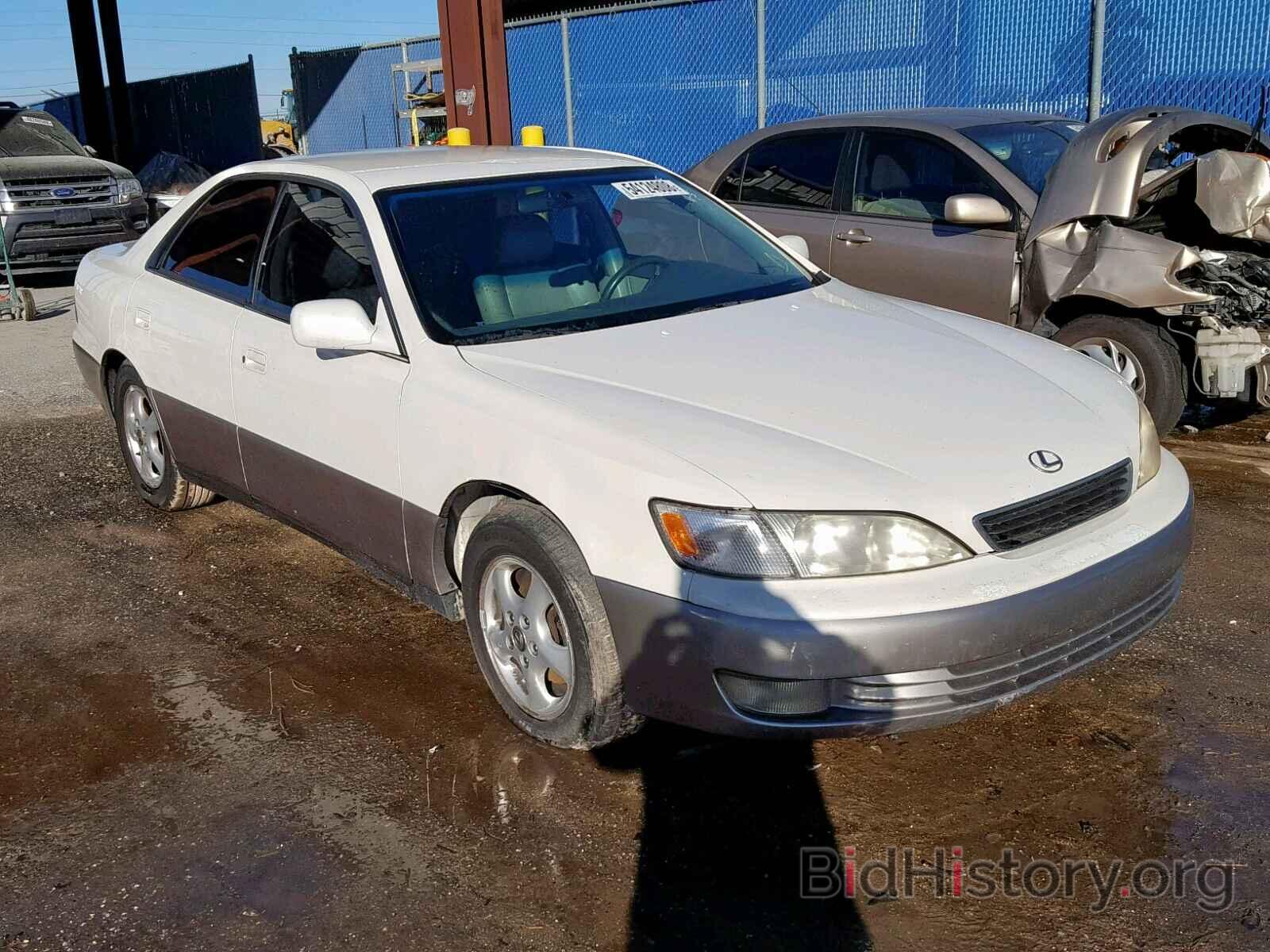 Photo JT8BF22G3V0057442 - LEXUS ES300 1997