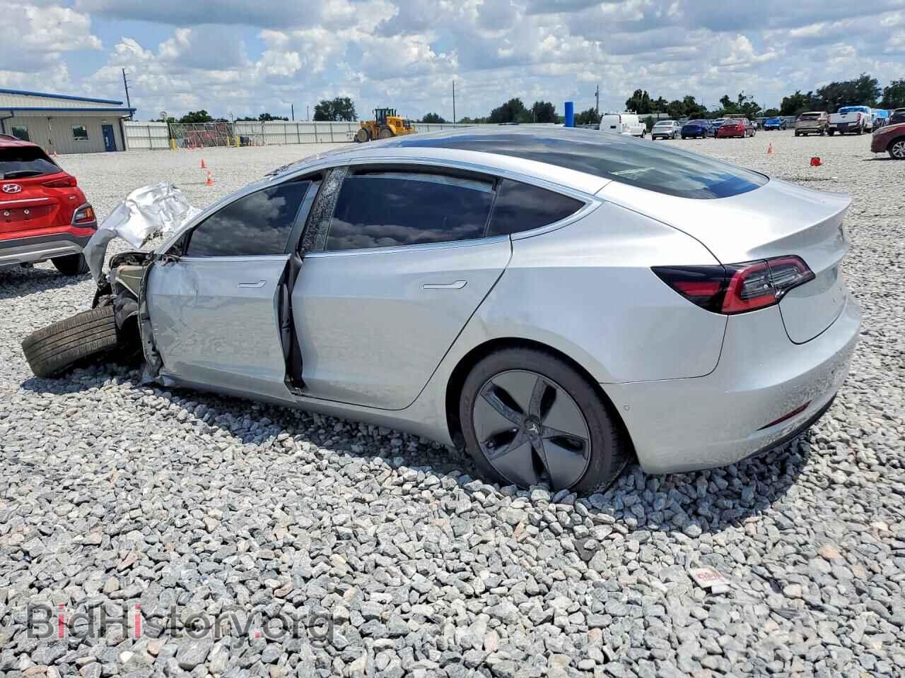 2018 TESLA MODEL 3 - VIN: 5YJ3E1EA0JF037476 - Фото 2