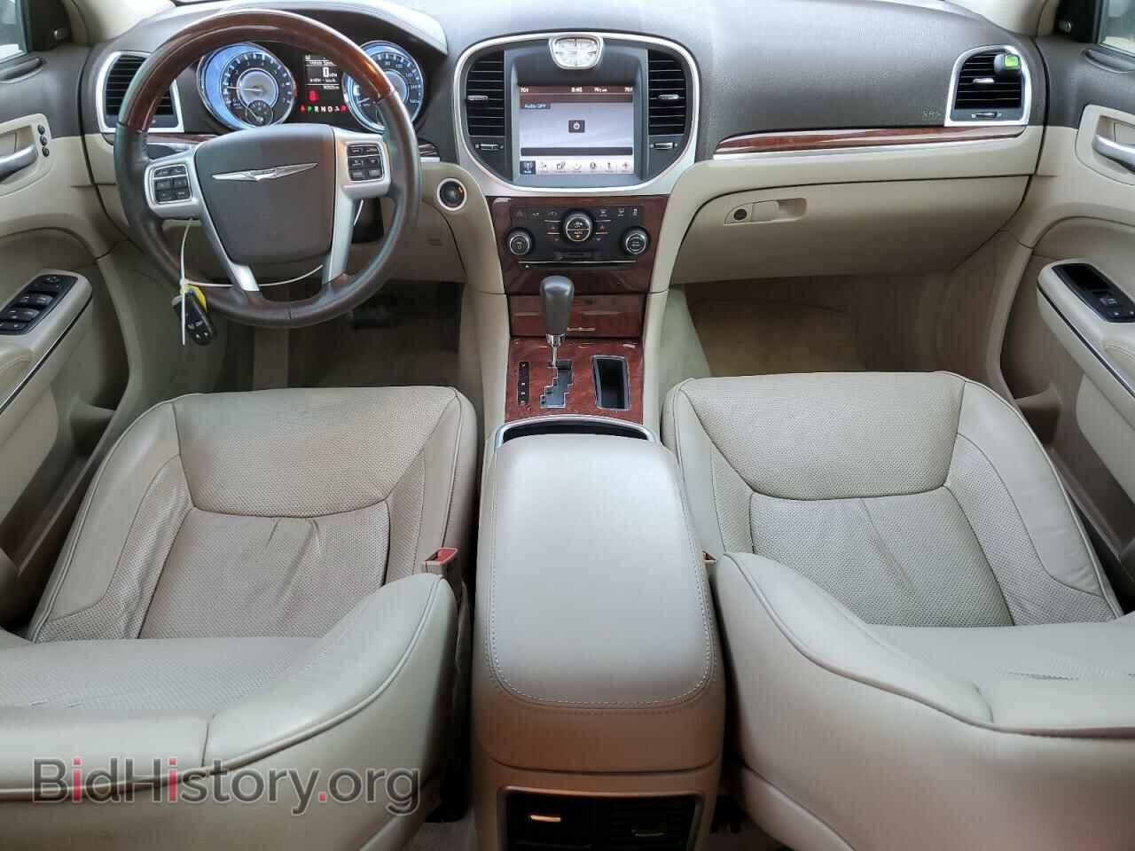 2011 CHRYSLER 300 - VIN: 2C3CK6CT2BH611960 - Фото 8