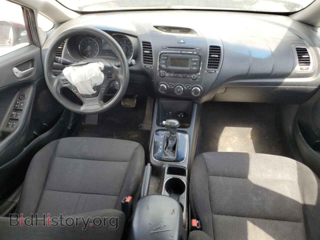 2017 KIA FORTE - VIN: 3KPFK4A77HE135356 - Фото 8