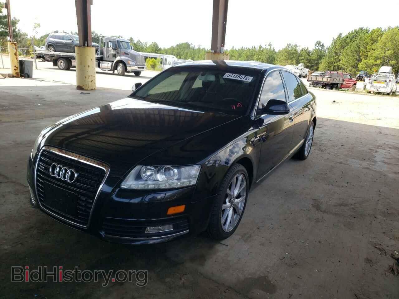 2010 AUDI A6 - VIN: WAUFGAFB3AN073028 - Фото 2