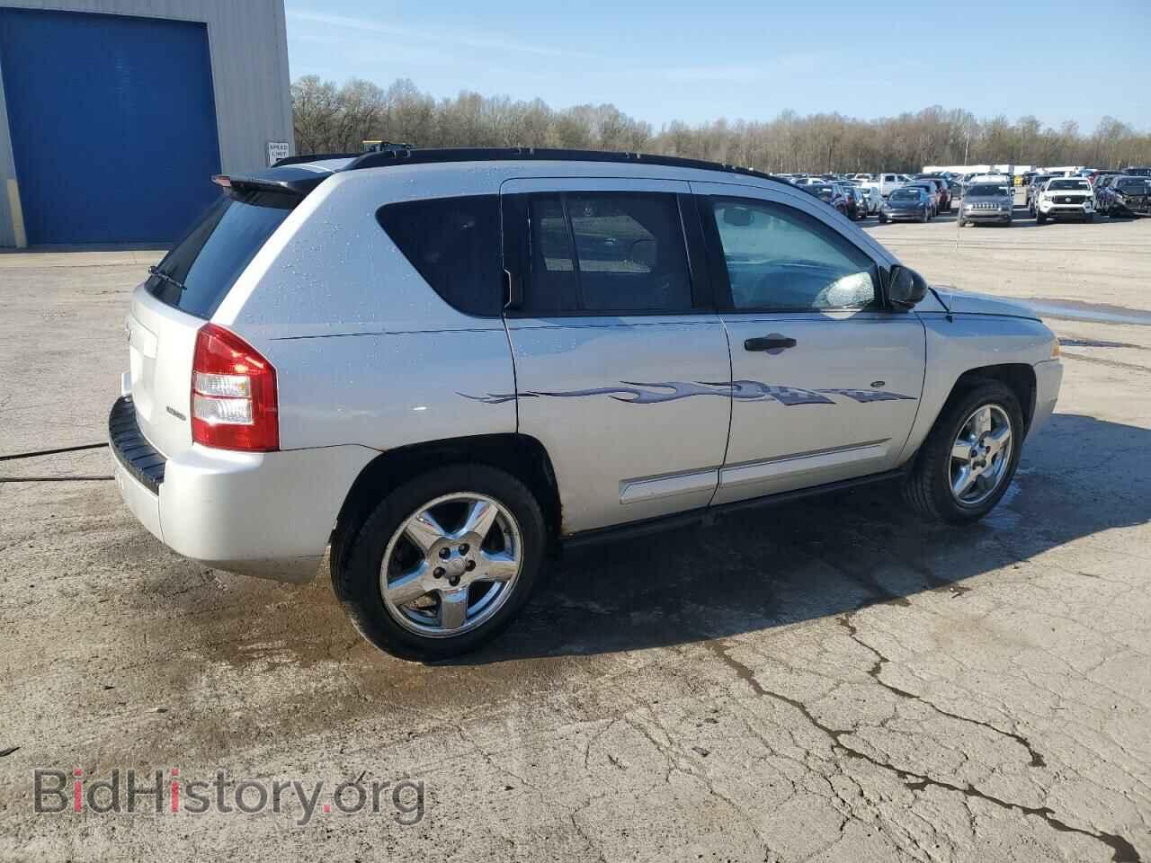 2007 JEEP COMPASS - VIN: 1J8FF57W37D169912 - Фото 3