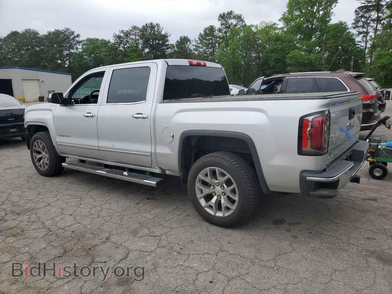 2018 GMC SIERRA - VIN: 3GTU2NEC4JG606040 - Photo 2