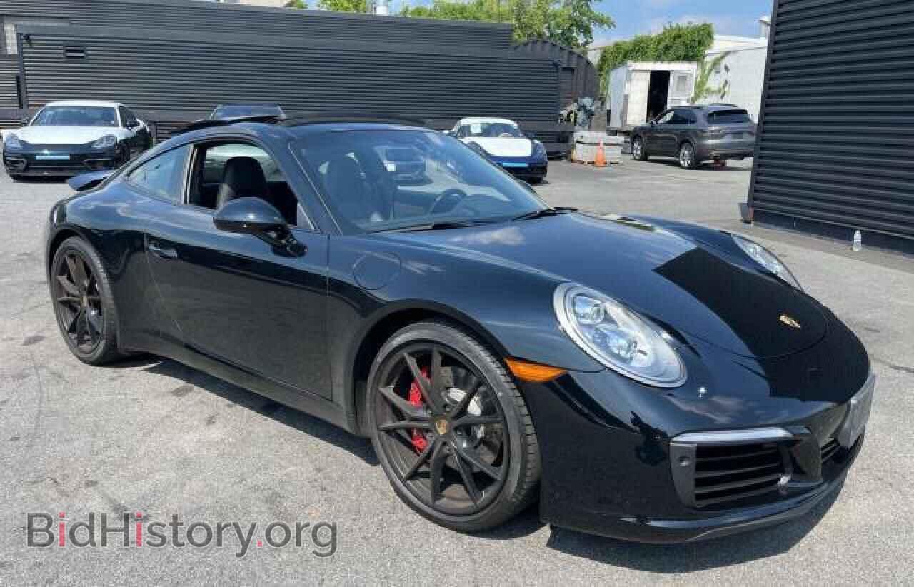 Фотография WP0AB2A90HS123661 - PORSCHE 911 2017