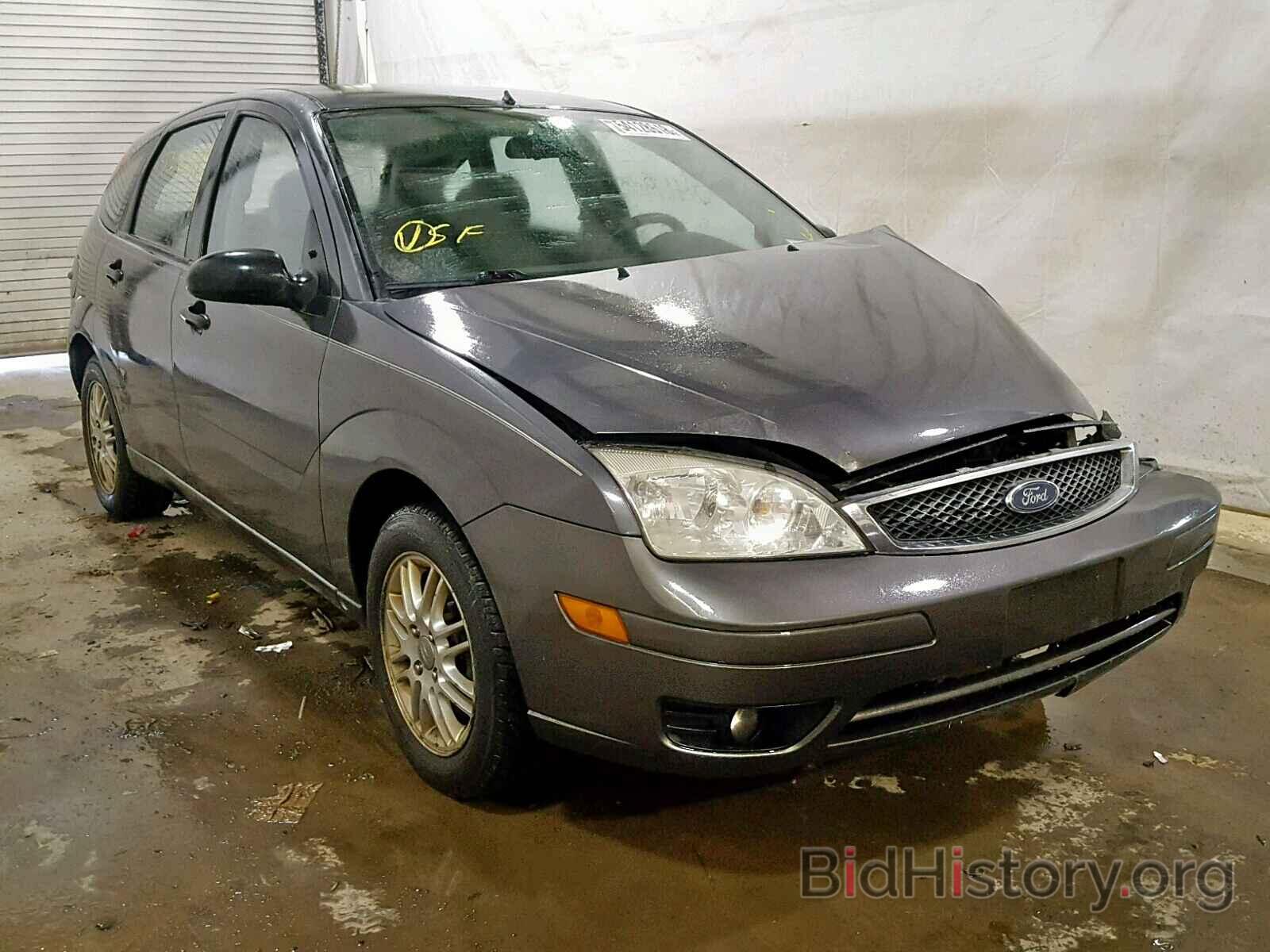 Photo 3FAFP37N75R101638 - FORD FOCUS 2005