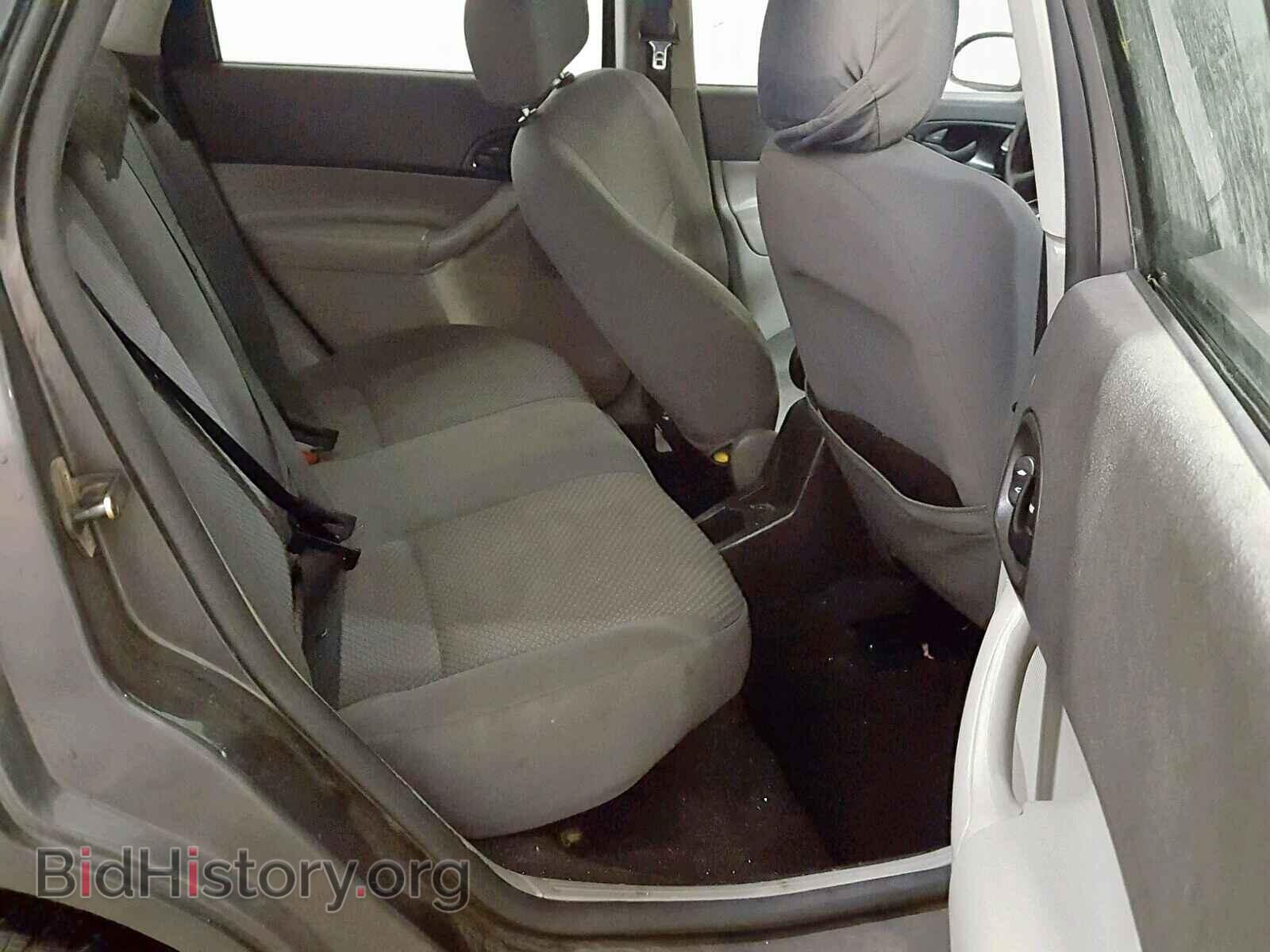 2005 FORD FOCUS - VIN: 3FAFP37N75R101638 - Фото 6