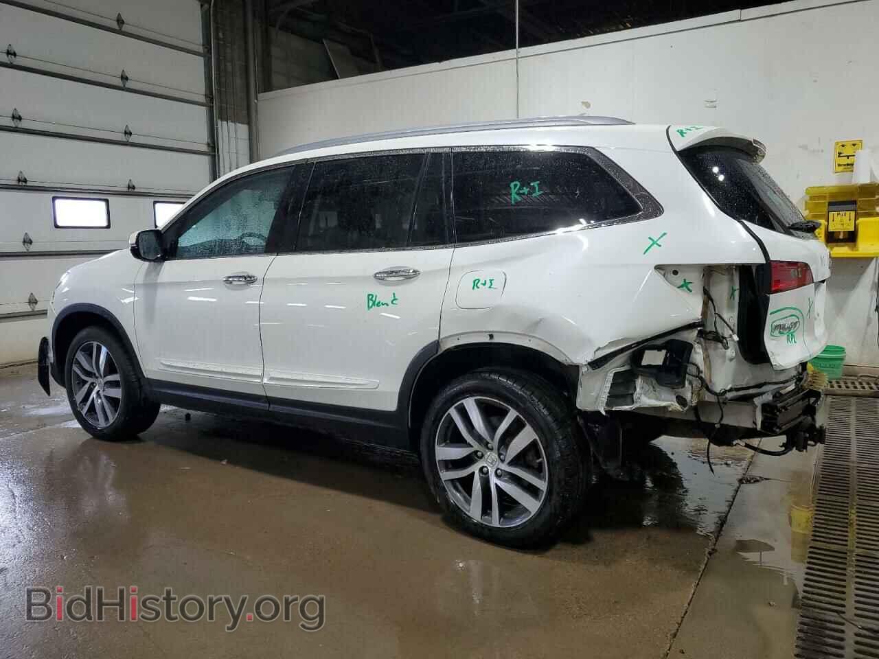 2017 HONDA PILOT - VIN: 5FNYF6H01HB051299 - Фото 2