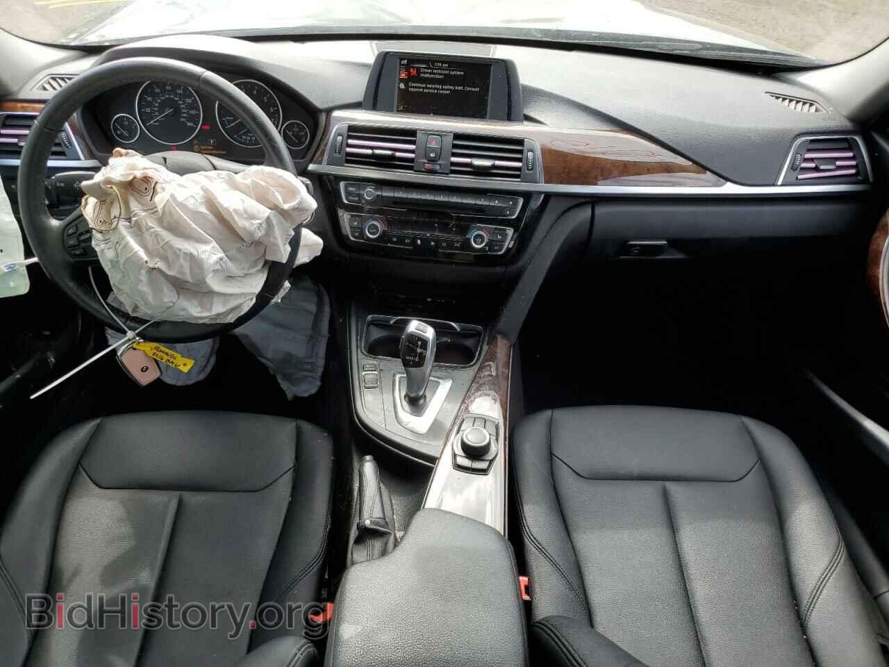 2016 BMW 3 SERIES - VIN: WBA8E5G54GNU20745 - Фото 8