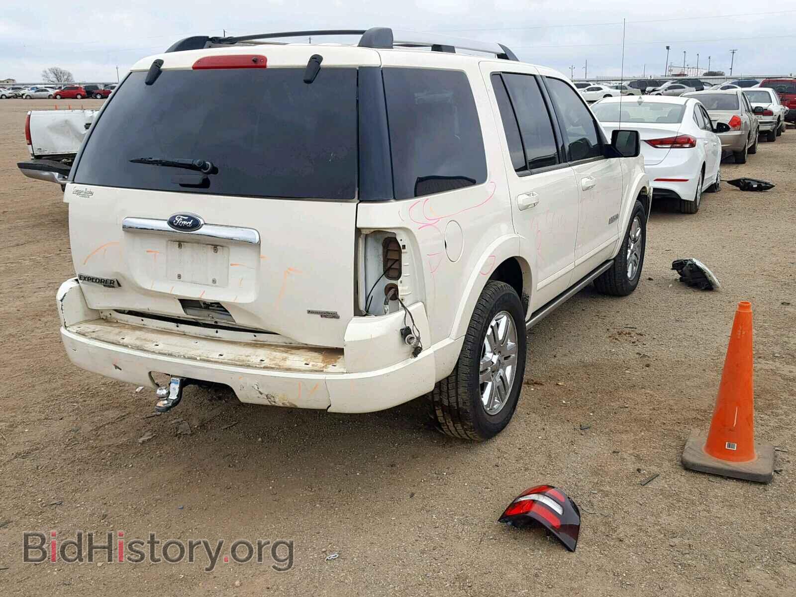 2007 FORD EXPLORER L - VIN: 1FMEU65E87UB68534 - Photo 4