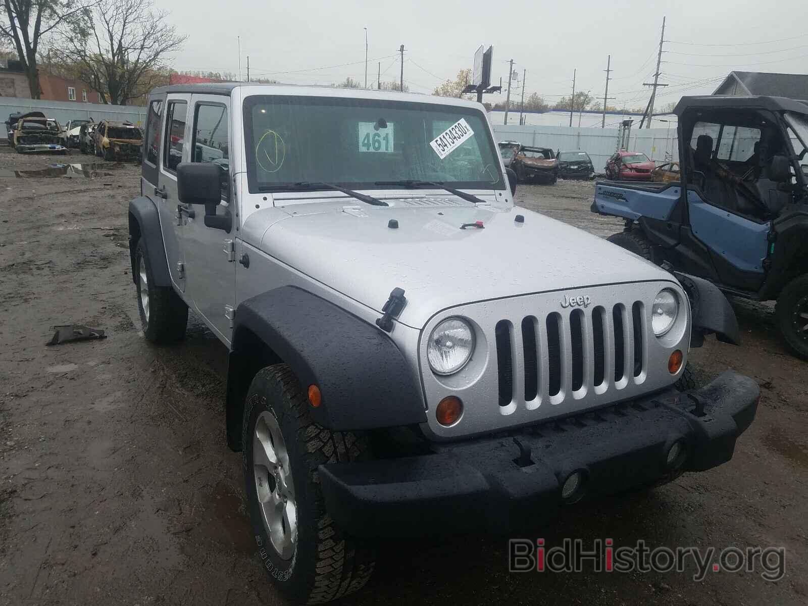 Photo 1J4GA391X8L584422 - JEEP WRANGLER 2008