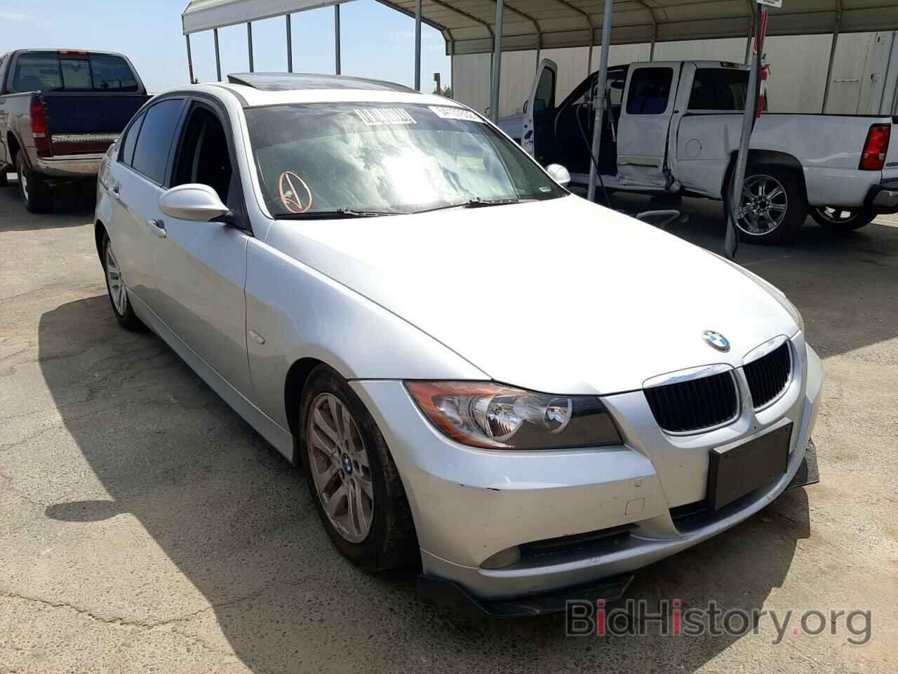 Photo WBAVC53557FZ76233 - BMW 3 SERIES 2007