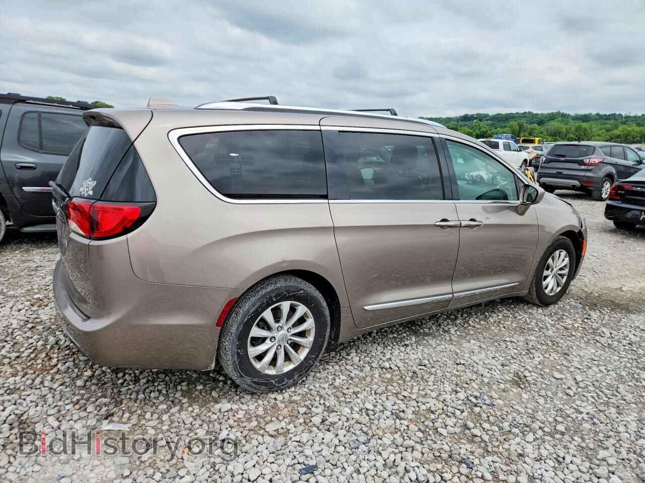 2018 CHRYSLER PACIFICA - VIN: 2C4RC1EG6JR193224 - Photo 3