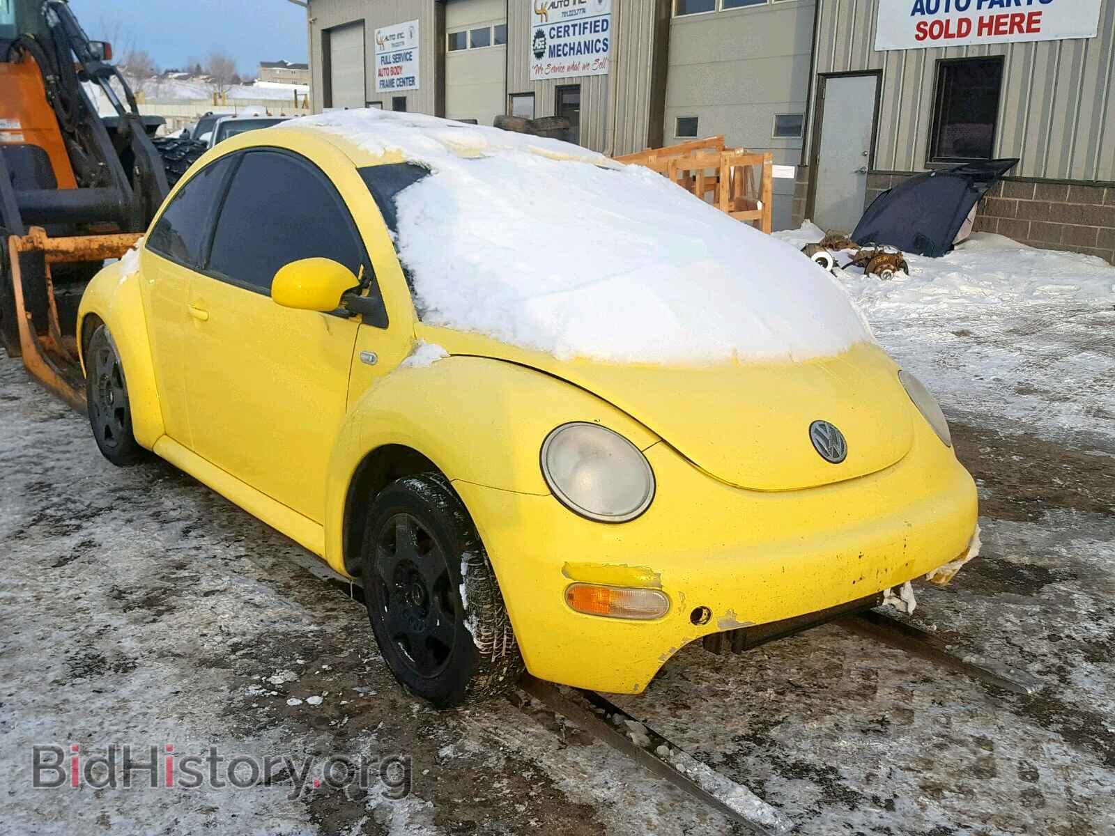 Photo 3VWCC21C4YM429236 - VOLKSWAGEN BEETLE 2000