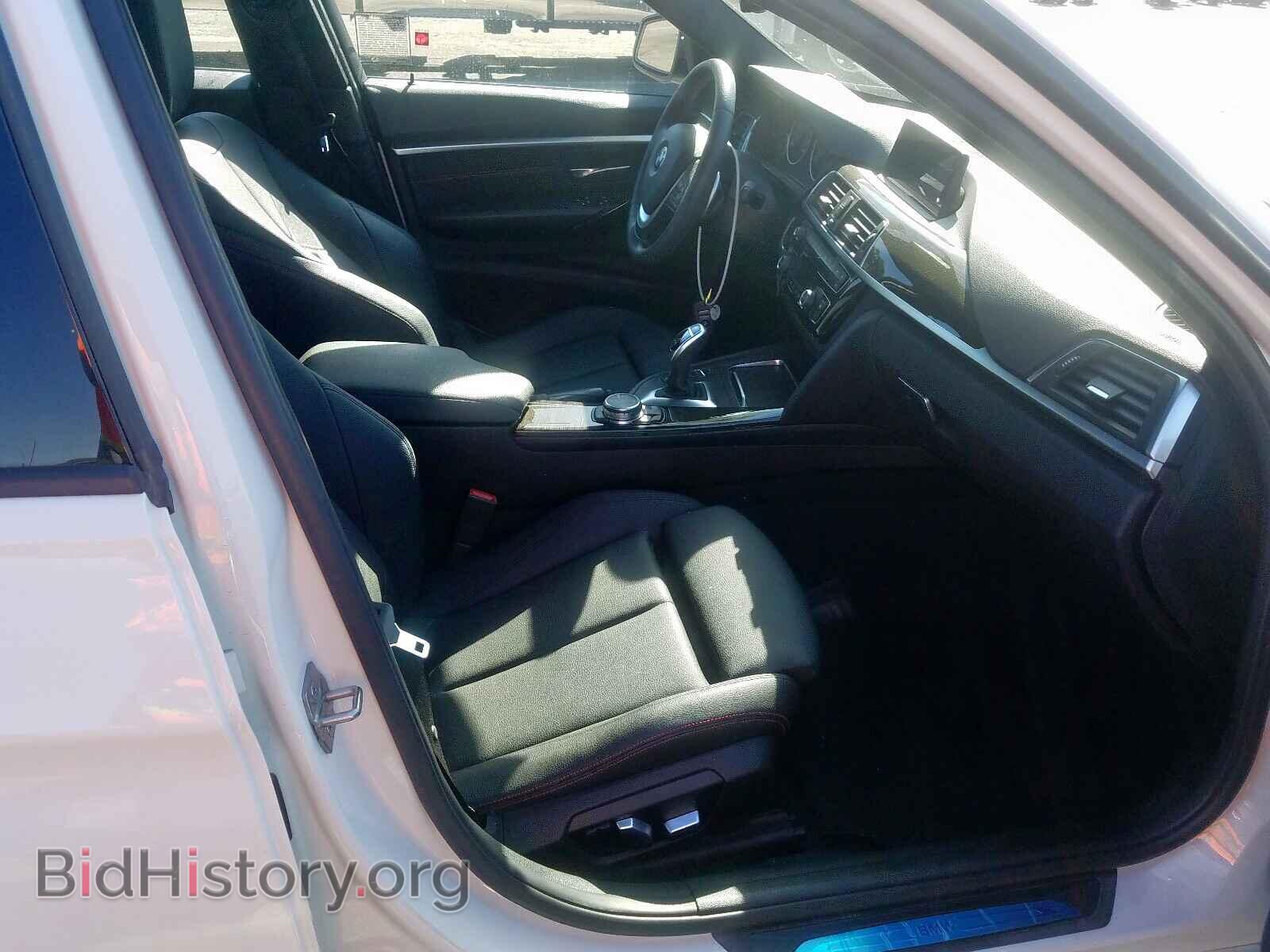 2016 BMW 3 SERIES - VIN: WBA8E9G55GNU29610 - Фото 5