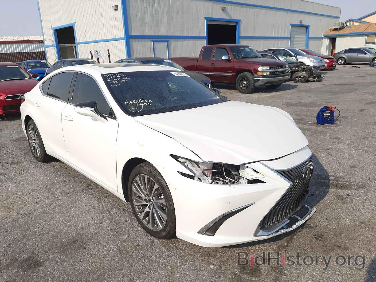 Photo 58ADZ1B14MU092297 - LEXUS ES350 2021