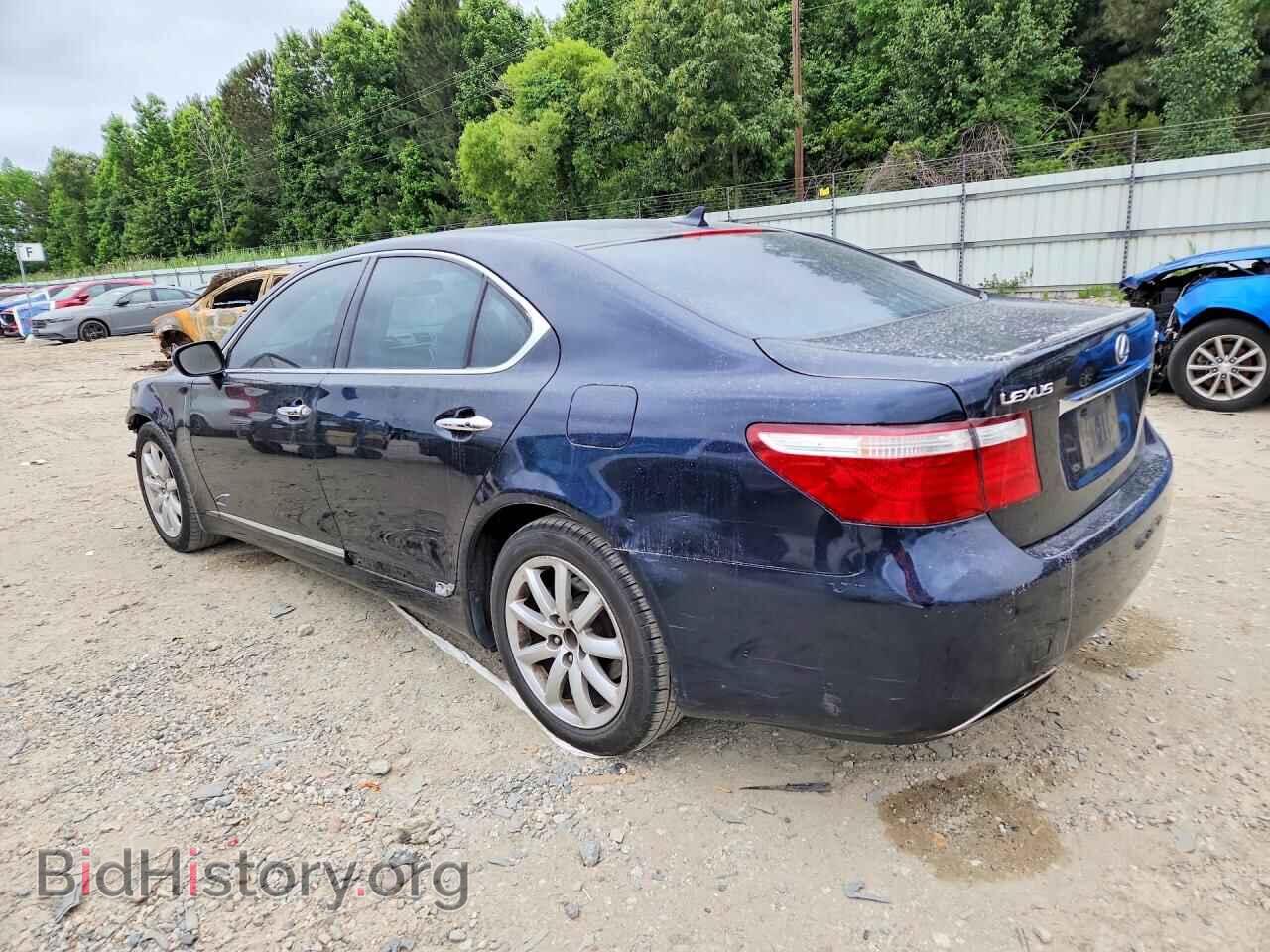 2007 LEXUS LS460 - VIN: JTHBL46F475030228 - Photo 2