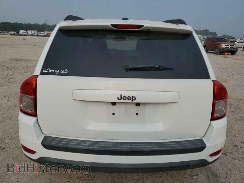 2011 Jeep COMPASS (VIN 1J4NT1FB9BD299098) — фото 6 из 12