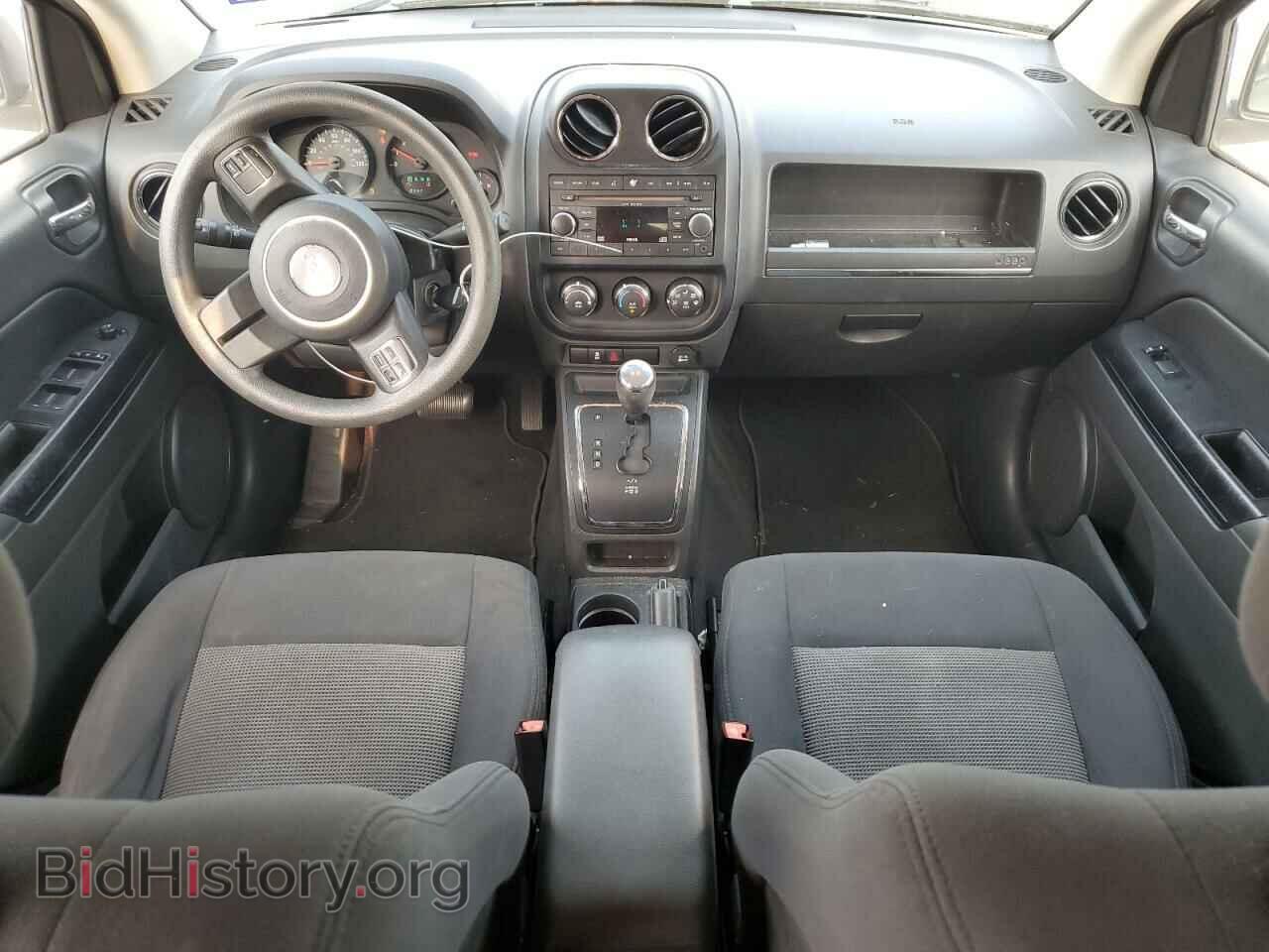 2011 JEEP COMPASS - VIN: 1J4NT1FB9BD299098 - Фото 8