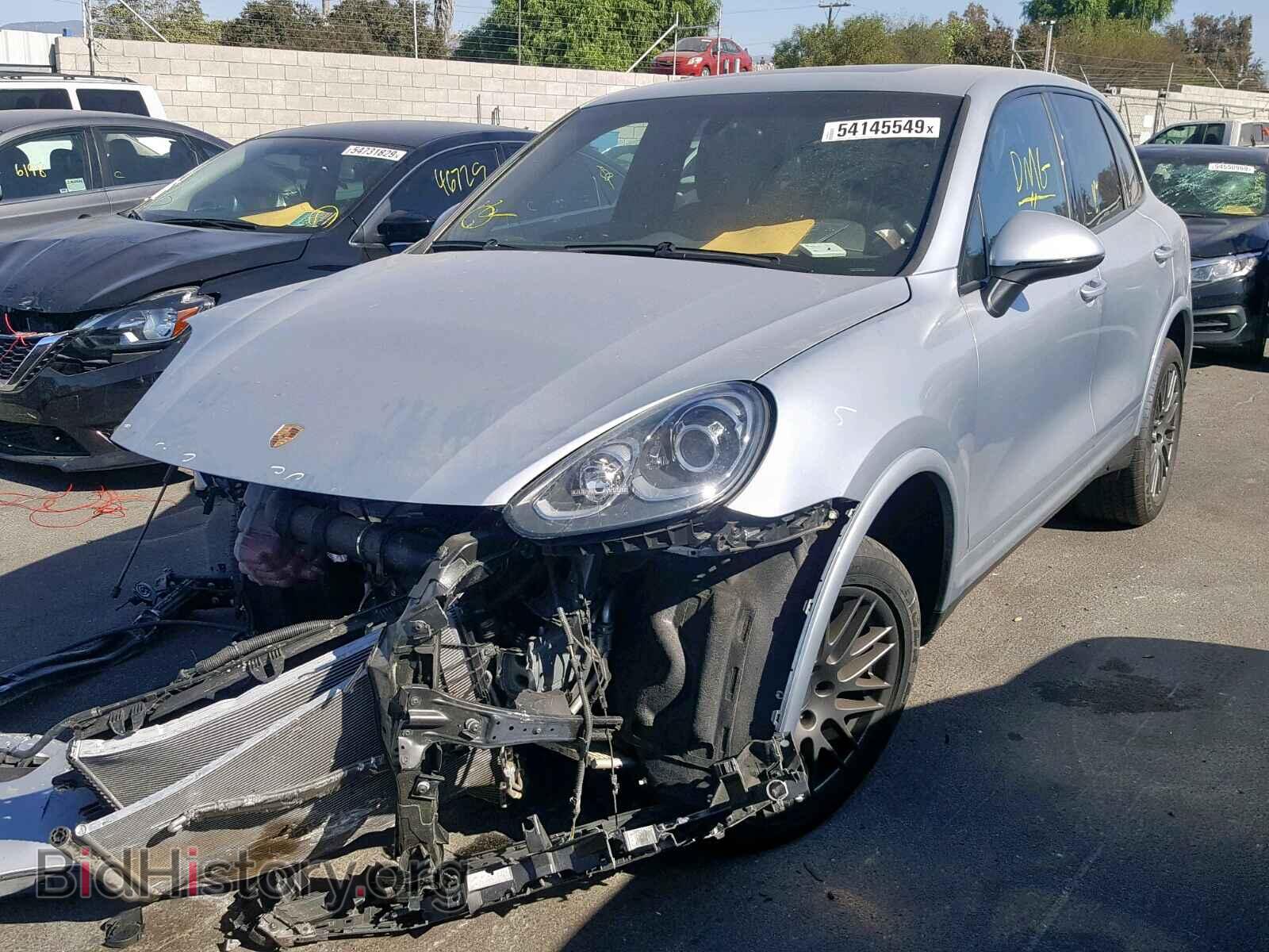 2017 PORSCHE CAYENNE - VIN: WP1AA2A20HKA87765 - Фото 2