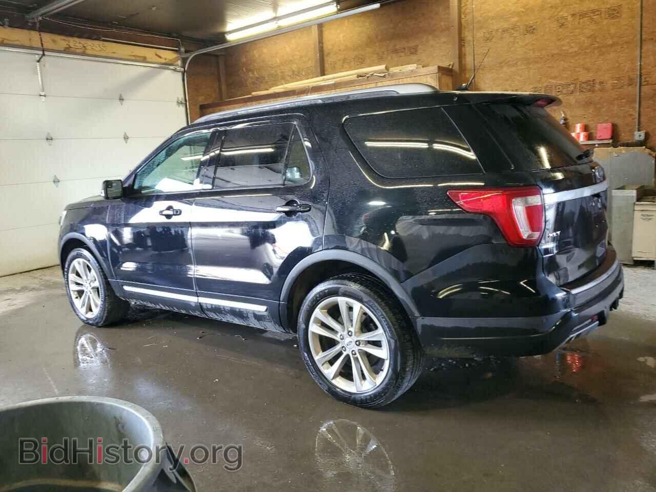 2018 FORD EXPLORER - VIN: 1FM5K8D88JGB52823 - Photo 2