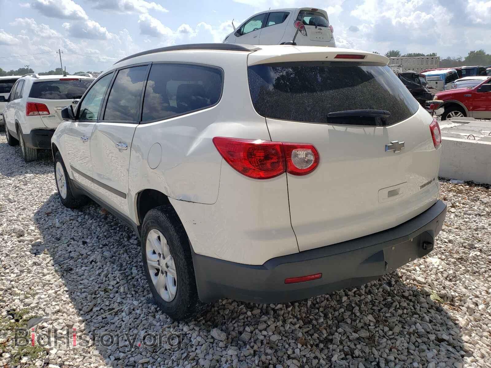 2012 CHEVROLET TRAVERSE - VIN: 1GNKRFED2CJ192783 - Фото 3