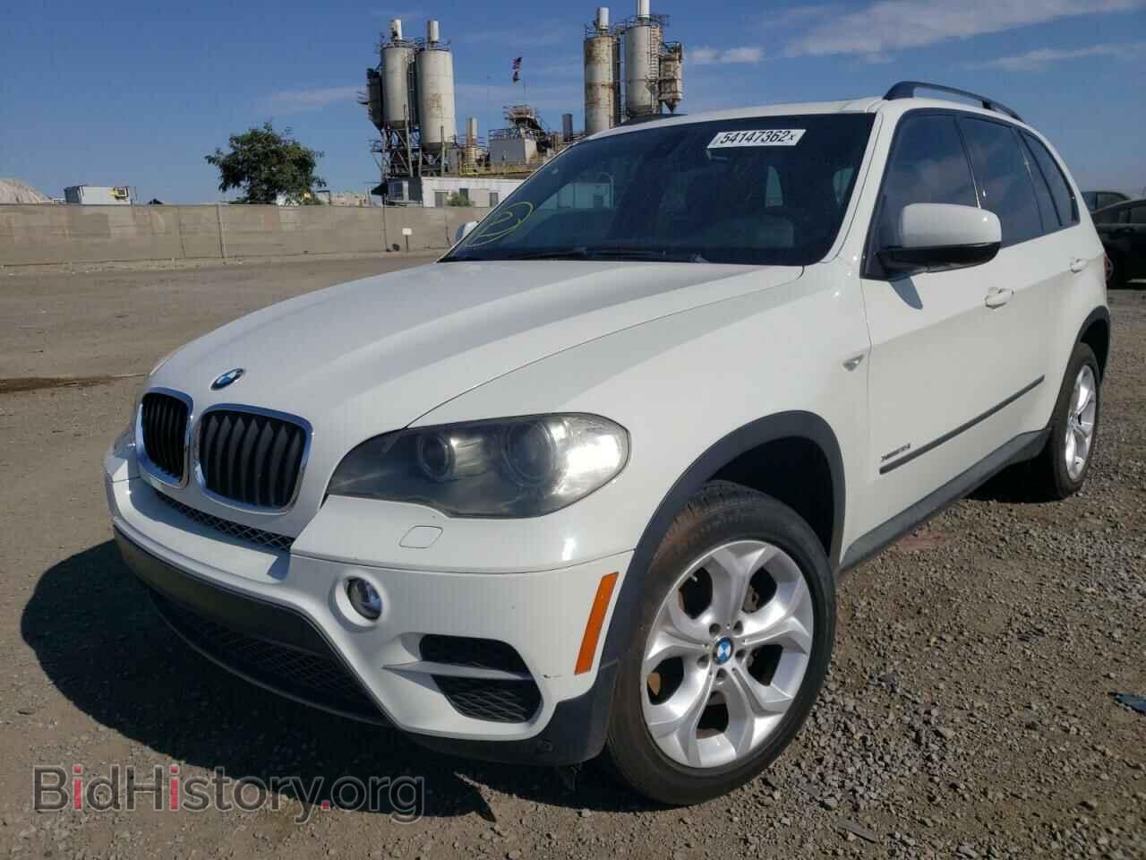 2011 BMW X5 - VIN: 5UXZV4C57BLL58302 - Фото 2