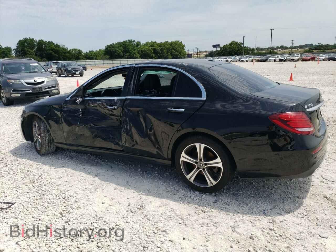 2018 MERCEDES-BENZ E-CLASS - VIN: WDDZF4KB8JA338761 - Фото 2