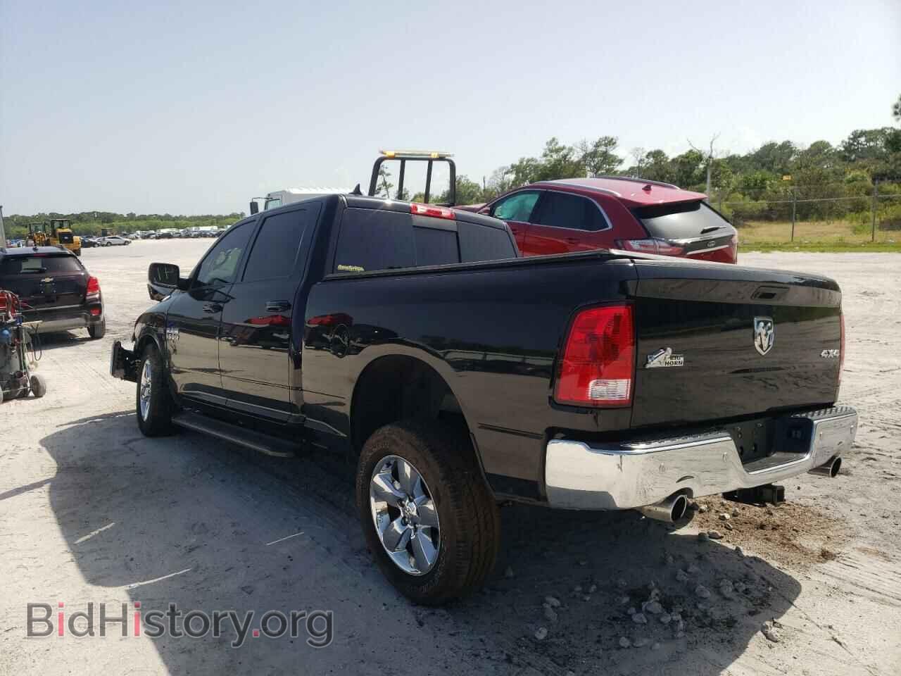 2019 RAM 1500 - VIN: 1C6RR7TT4KS724381 - Фото 3