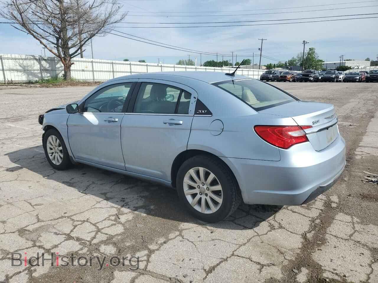 2013 CHRYSLER 200 - VIN: 1C3CCBBB4DN592840 - Photo 2