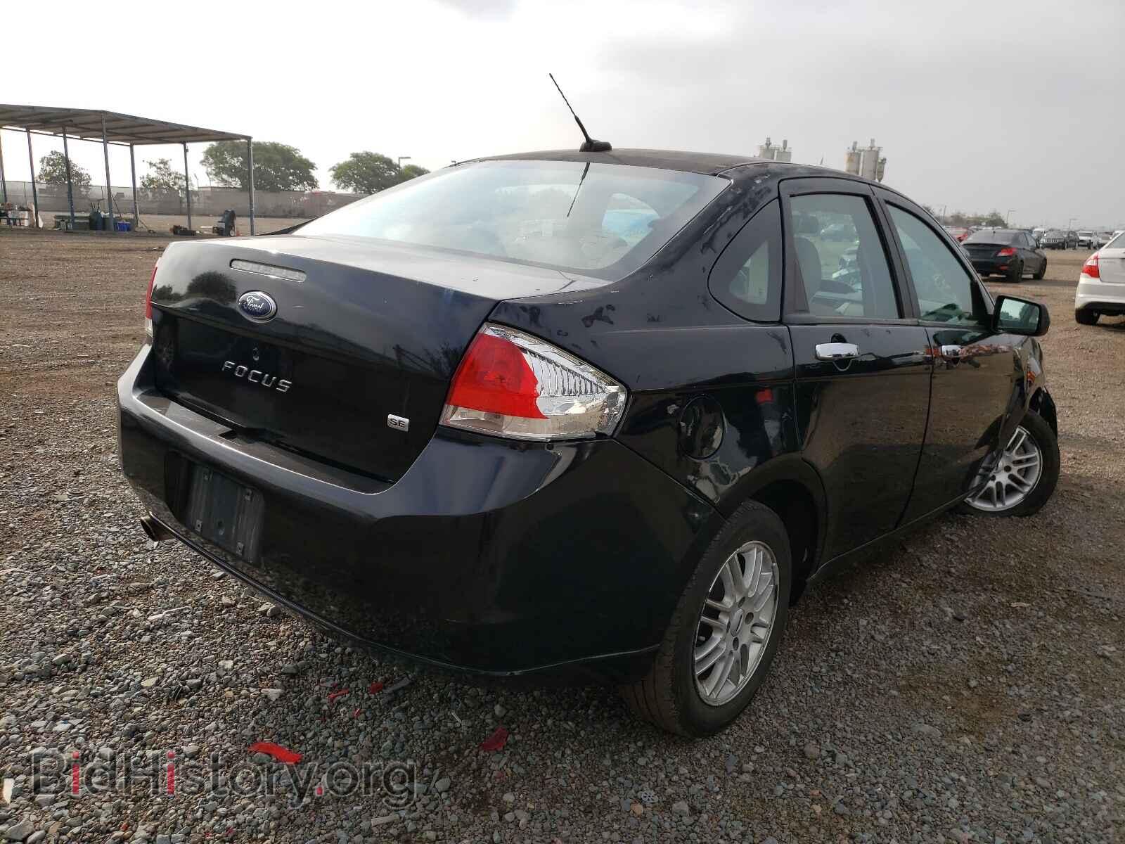 2009 FORD FOCUS - VIN: 1FAHP35N99W158633 - Фото 4