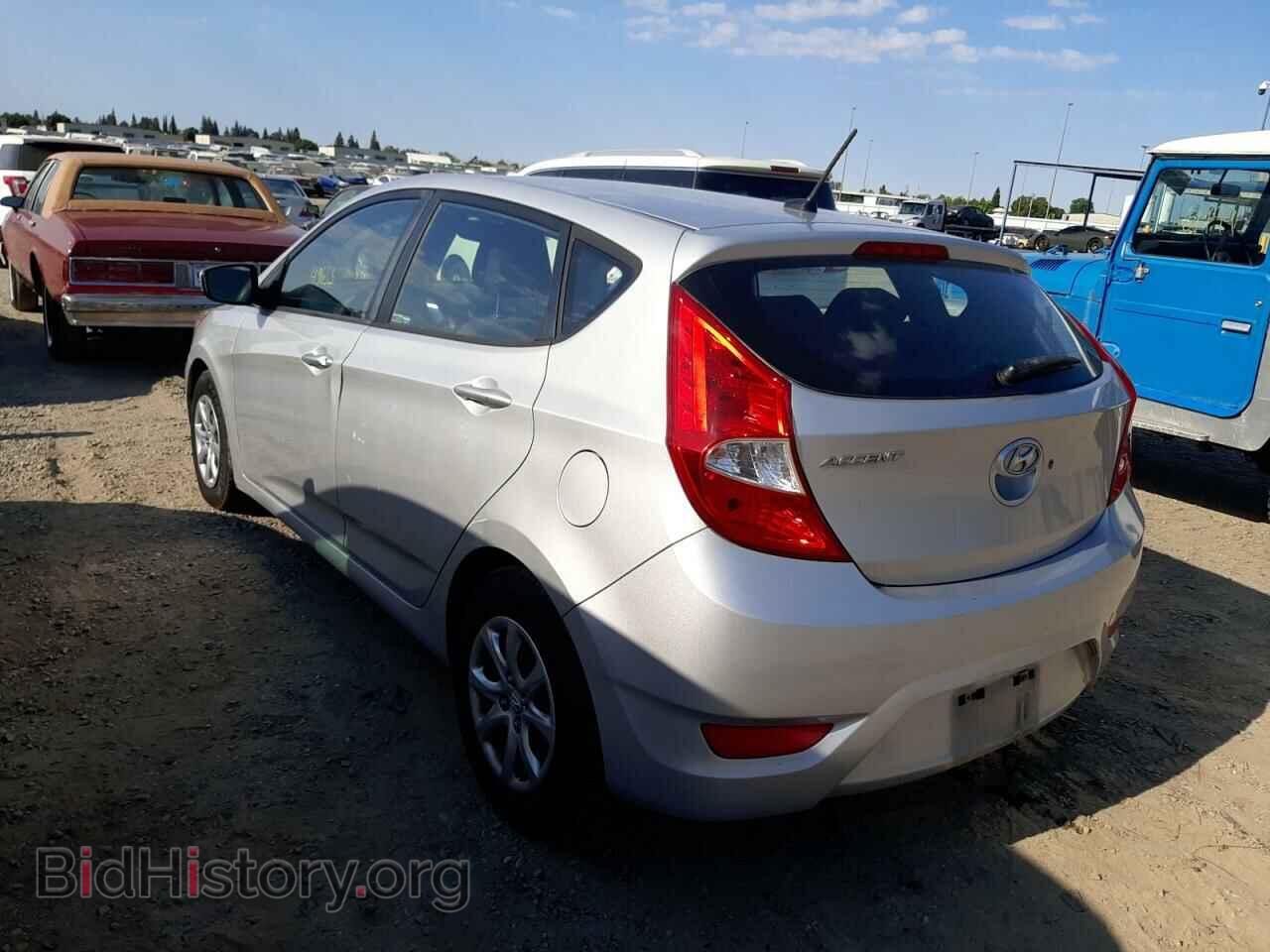 2013 HYUNDAI ACCENT - VIN: KMHCT5AE2DU097739 - Фото 3