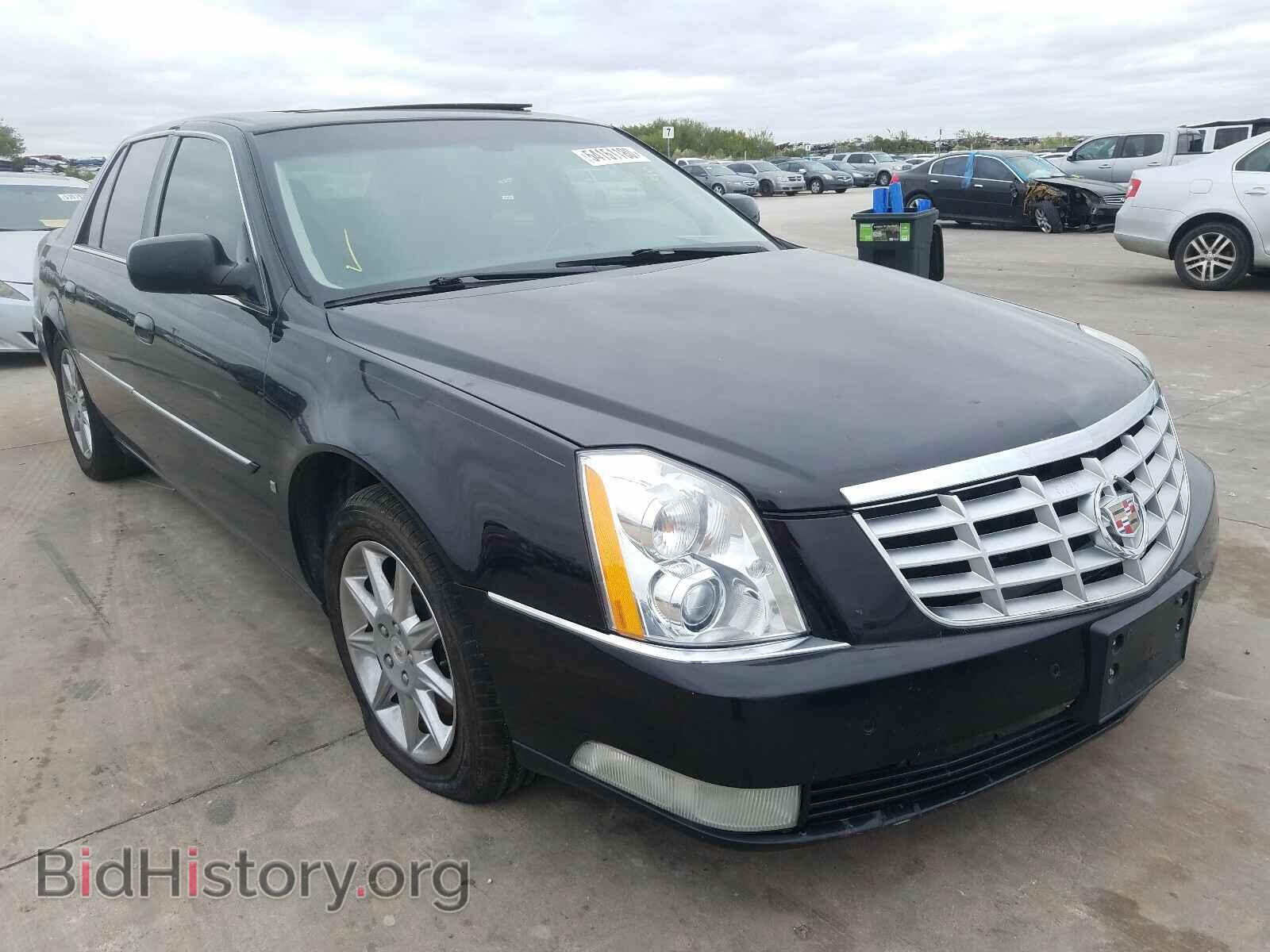 Photo 1G6KD5EY1AU110223 - CADILLAC DTS 2010