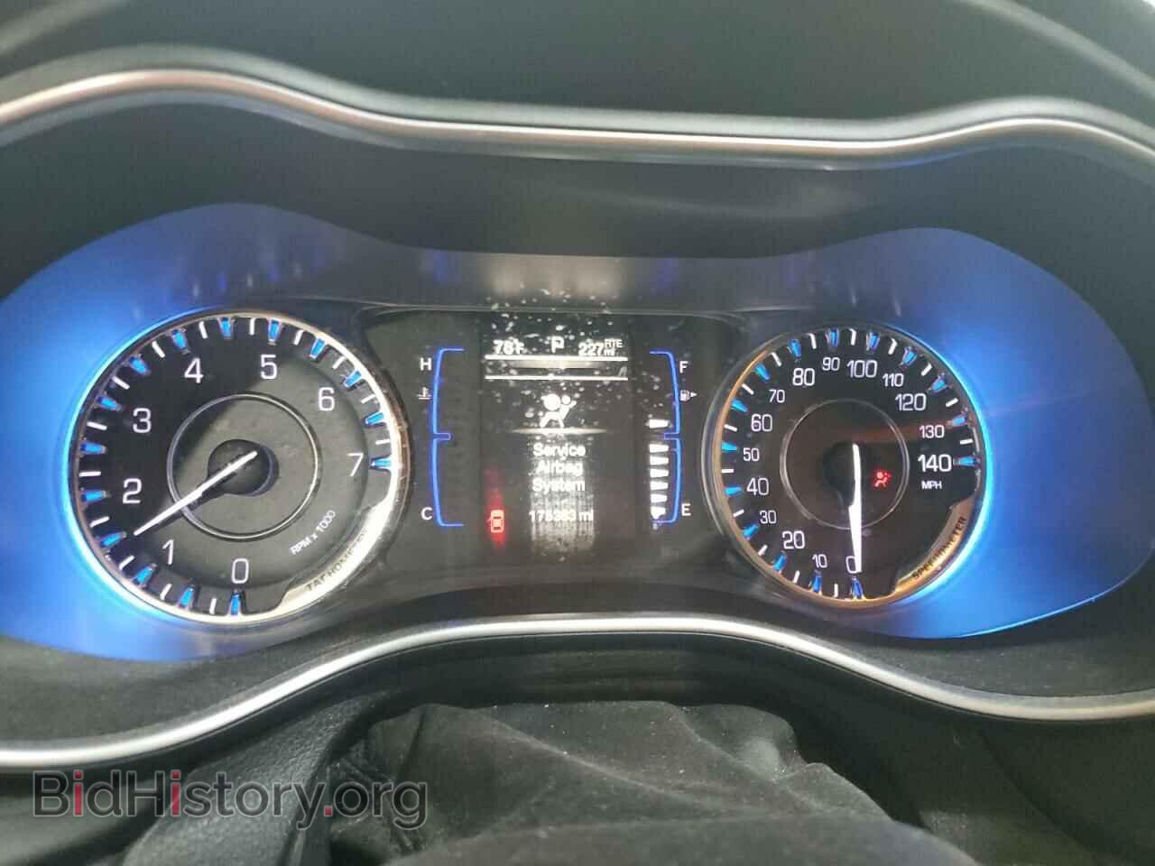 2015 CHRYSLER 200 - VIN: 1C3CCCAB0FN732313 - Фото 9