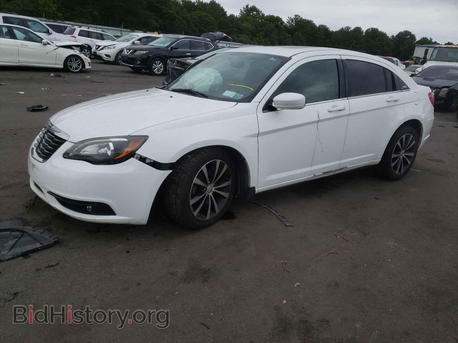 2012 CHRYSLER 200 - VIN: 1C3CCBHG3CN304873 - Фото 2