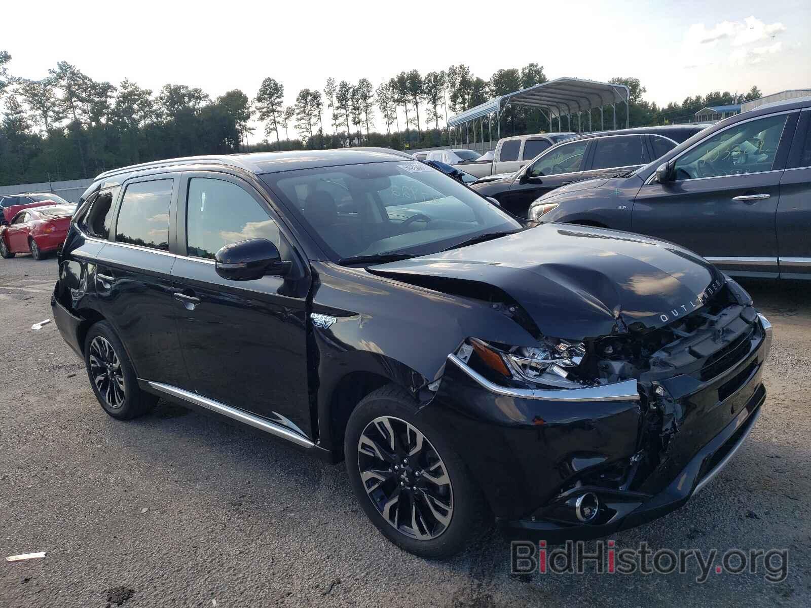 Photo JA4J24A56JZ027596 - MITSUBISHI OUTLANDER 2018