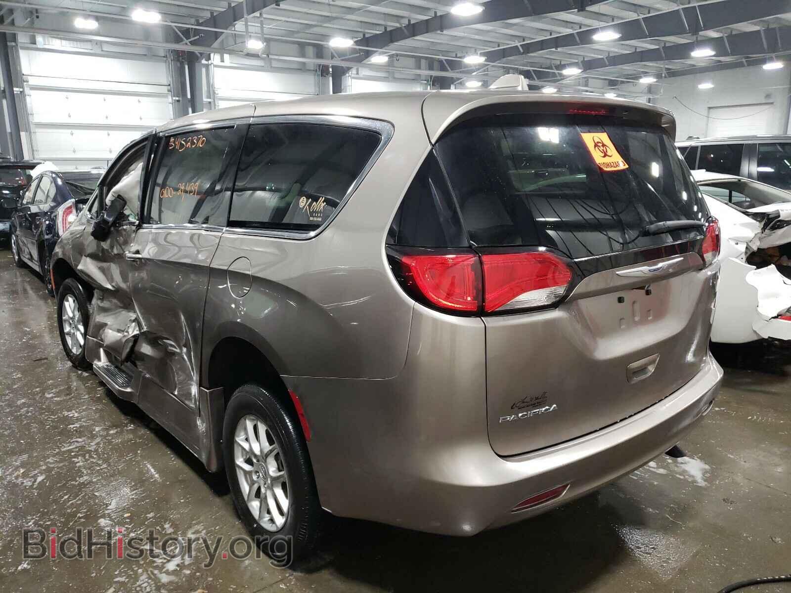 2017 CHRYSLER PACIFICA - VIN: 2C4RC1DG1HR610843 - Фото 3